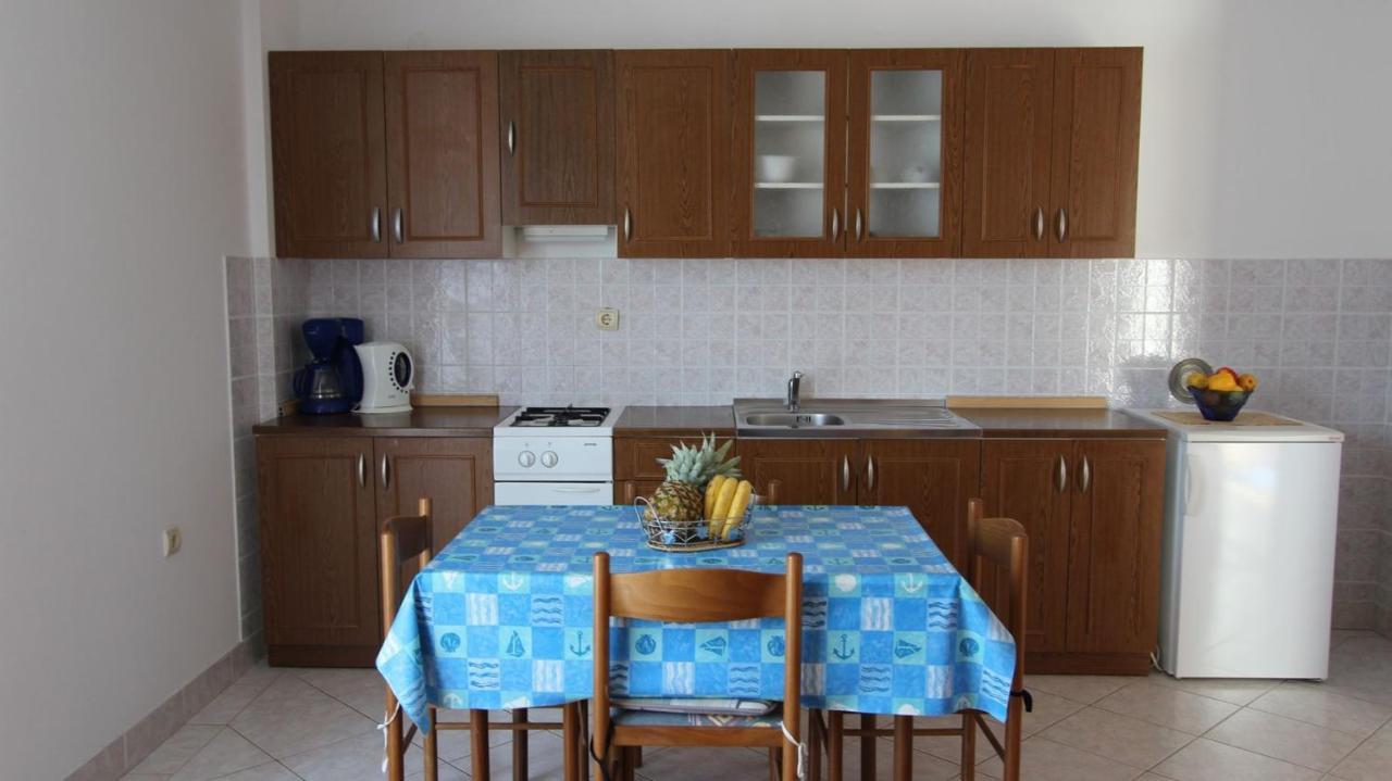 Apartments Ravlic Ana Malinska Extérieur photo